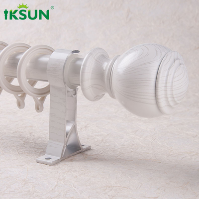 1.2mm Thickness Modern Wood Curtain Rod For Hotels Decorative